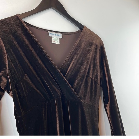 VINTAGE 90s Chocolate Brown Velour Gown - Picture 4 of 11